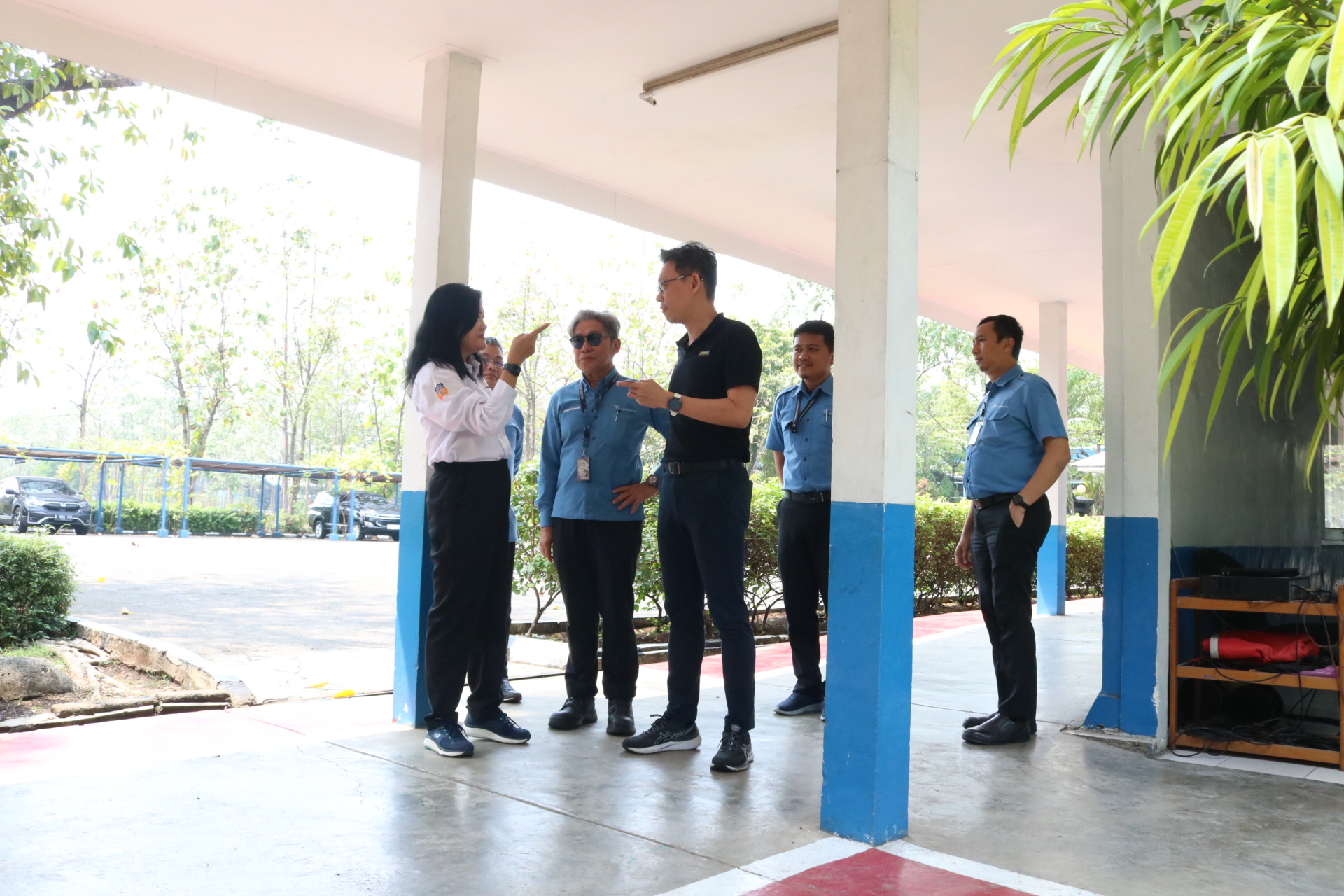 MENERIMA KUNJUNGAN CHIEF SUSTAINABILITY OFFICER (CSO) GITI TIRE, MR. PANG CHONG HAU