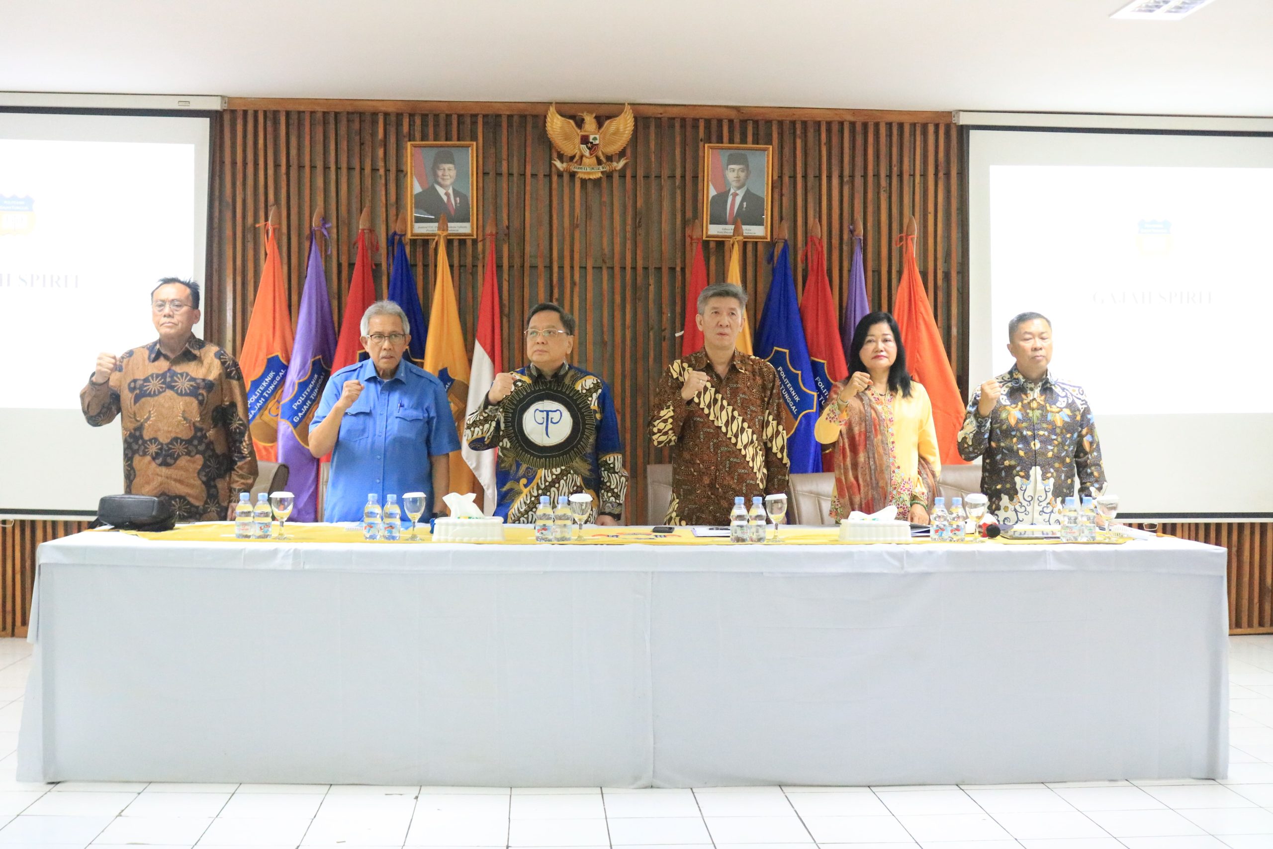 Pembekalan Calon Lulusan 2025 Bersama BOD dan Yayasan BDNI