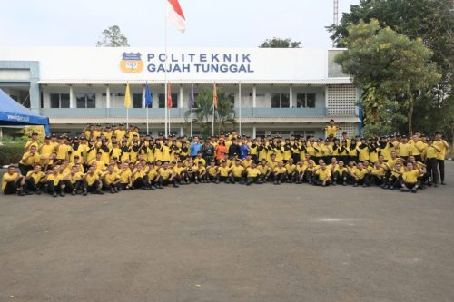 Politeknik Gajah Tunggal bersama Yonif 203/AK menyelenggarakan Pelatihan Kedisiplinan Mahasiswa Tingkat 1 sebagai bagian dari pembentukan karakter mahasiswa sejak awal perjalanan pendidikan