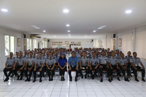 Pembekalan Calon Lulusan Tahun 2026 oleh Bapak Lim Liat Tjung (Atong) dari Plant TBR PT Gajah Tunggal Tbk.