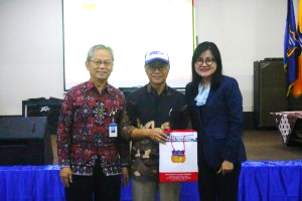 Kuliah Umum oleh Direktur Utama PT. Pertamina periode 2014-2017 dan  PT. Semen Indonesia periode 2010-2014 Bapak Dr. Ir. H. Dwi Soetjipto, MM. pada 21 September 2017